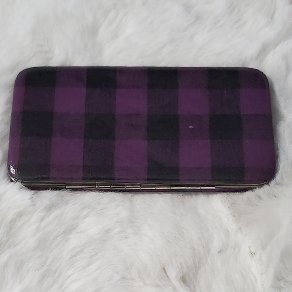 Wallet - Picture 1 of 8